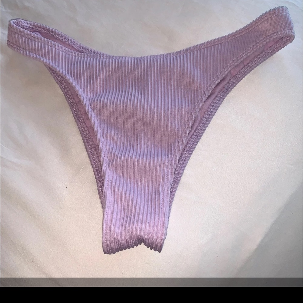 SOLD ON M …..Hollister Ribbed Cheeky Bottom